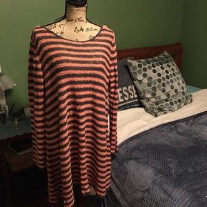 Free people long sleeved sweater dress 👗